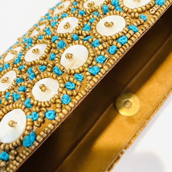 Lovely David Jeffrey Beaded Clutch/Handbag - Picture 10 of 16